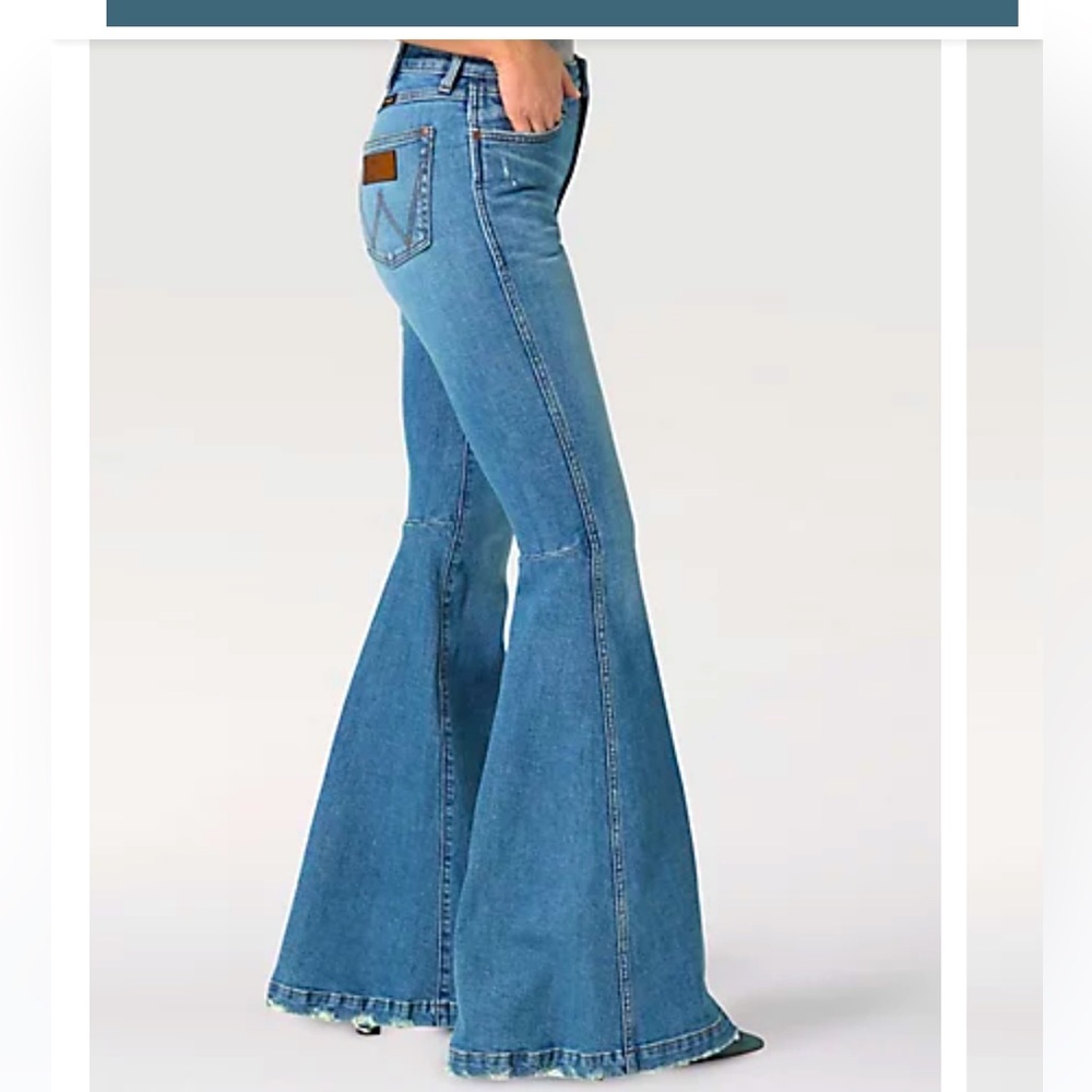 Wrangler trumpet flare jeans